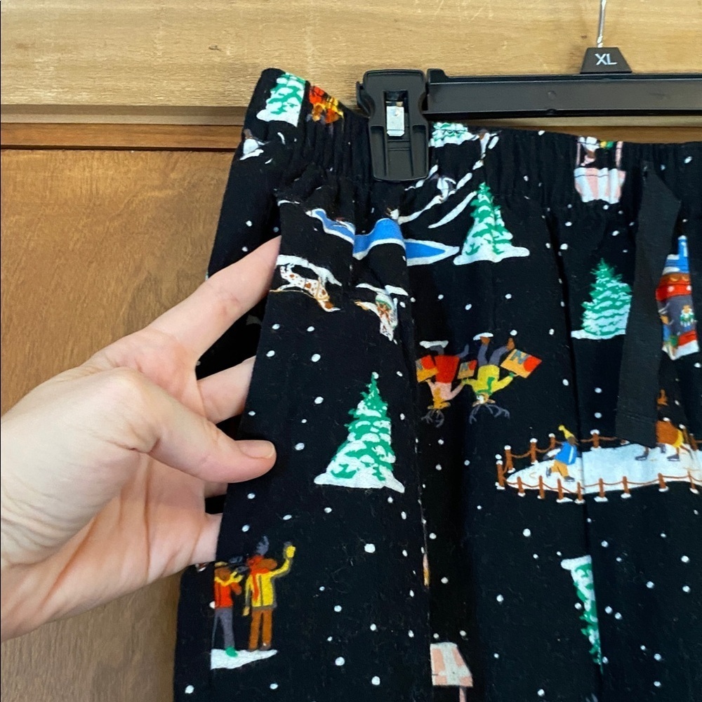 Old Navy winter pj pants - Picture 4 of 7